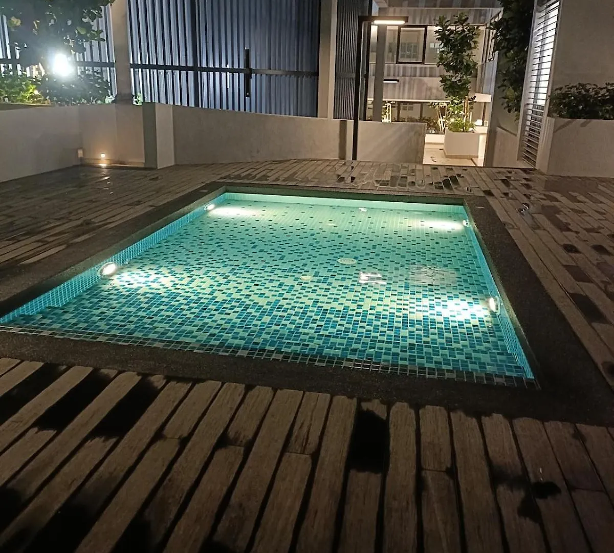 公寓 新山Sky Trees 2 Guests Aeon Nflix Balcony Pool B4公寓 马来西亚